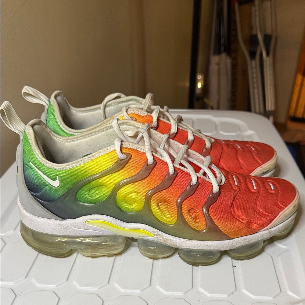 Nike VaporMax Plus Rainbow